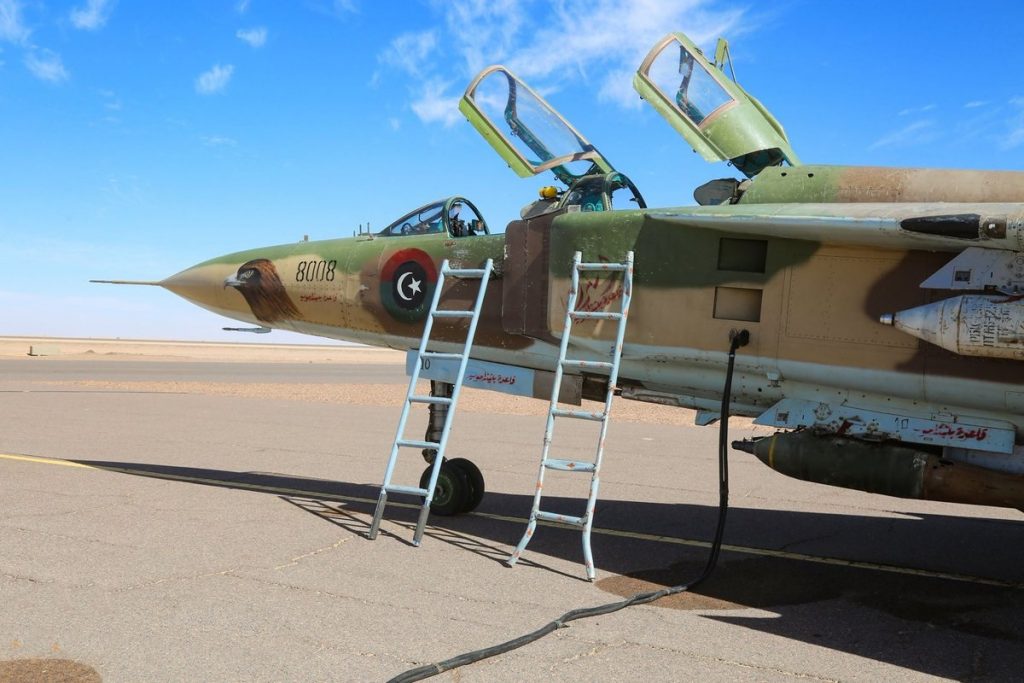 МиГ-23УБ N8008 авиации Ливийской Национальной Армии